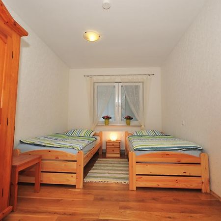 Haus Rebstock Apartment Борнхайм Екстериор снимка